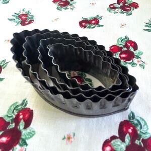 Vintage French 4 Piece Fluted Football Shaped Biscuit Cooke Cutters